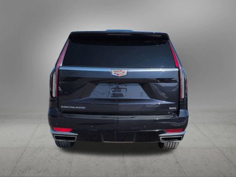 Used 2022 Cadillac Escalade ESV Premium Luxury image 5