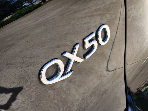 Used 2019 INFINITI QX50 Luxe FWD image 12