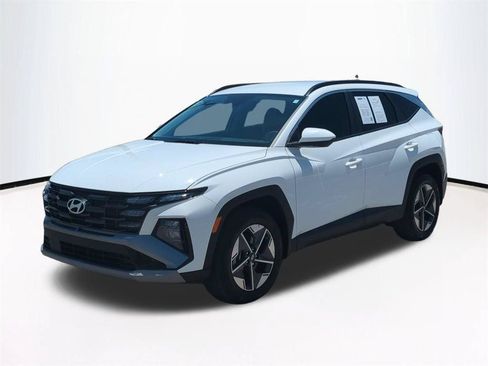 Used 2025 Hyundai Tucson SEL AWD/4WD image 9