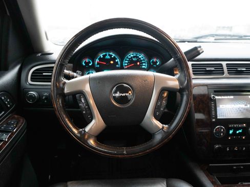 Used 2013 GMC Sierra 1500 Denali image 21