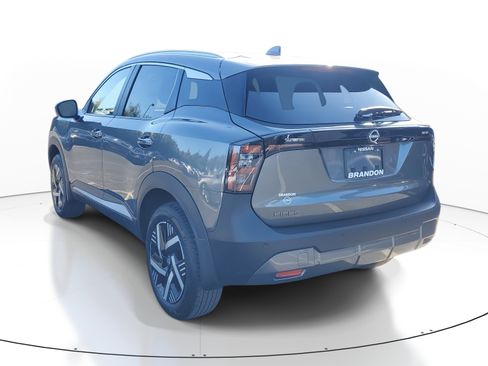 New 2026 Nissan Kicks SV FWD image 5