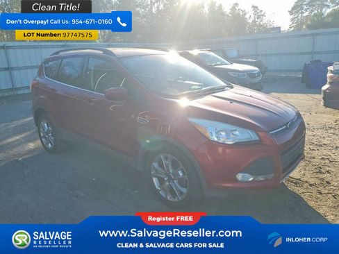 Used 2015 Ford Escape SE w/ Equipment Group 201A image 5