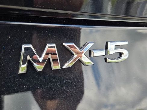 New 2026 MAZDA MX-5 Miata Sport RWD image 9