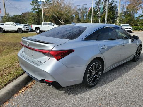 Used 2022 Toyota Avalon Touring image 29