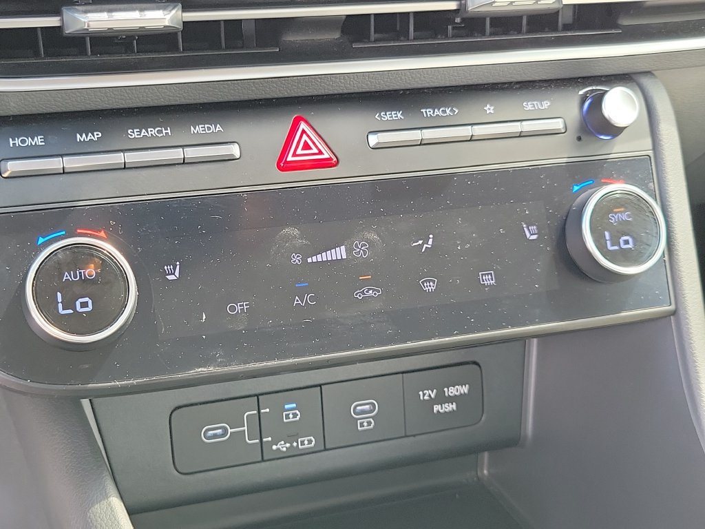 Used 2025 Hyundai Sonata SEL FWD image 24