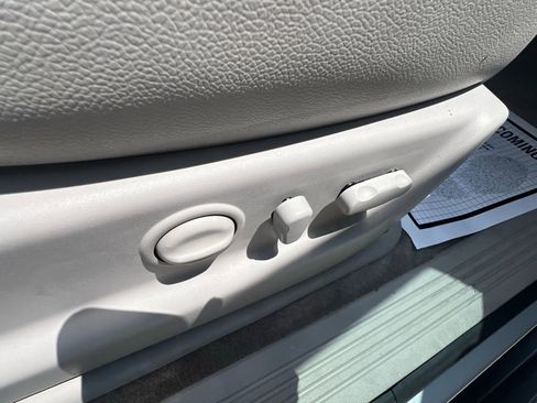 Used 2014 Chevrolet Tahoe LT w/ Luxury Package image 24