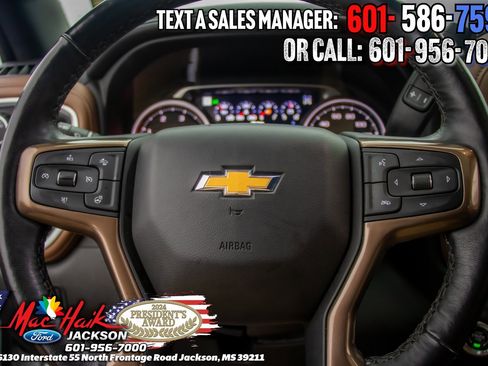 Used 2022 Chevrolet Silverado 2500 High Country image 14