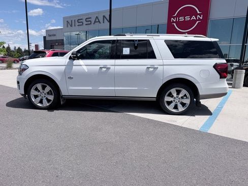 Used 2024 Ford Expedition Max King Ranch AWD/4WD image 2