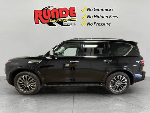 Used 2023 Nissan Armada Platinum w/ Captain's Chairs Package AWD/4WD image 6