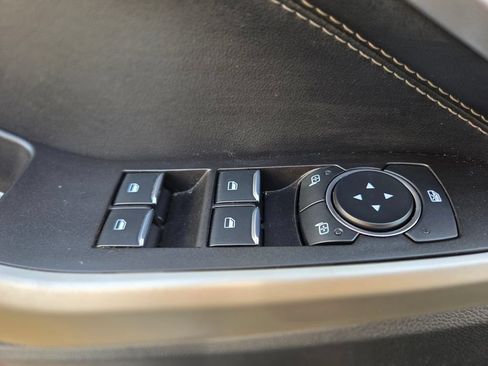 Used 2020 Ford Explorer XLT w/ Equipment Group 202A RWD image 28