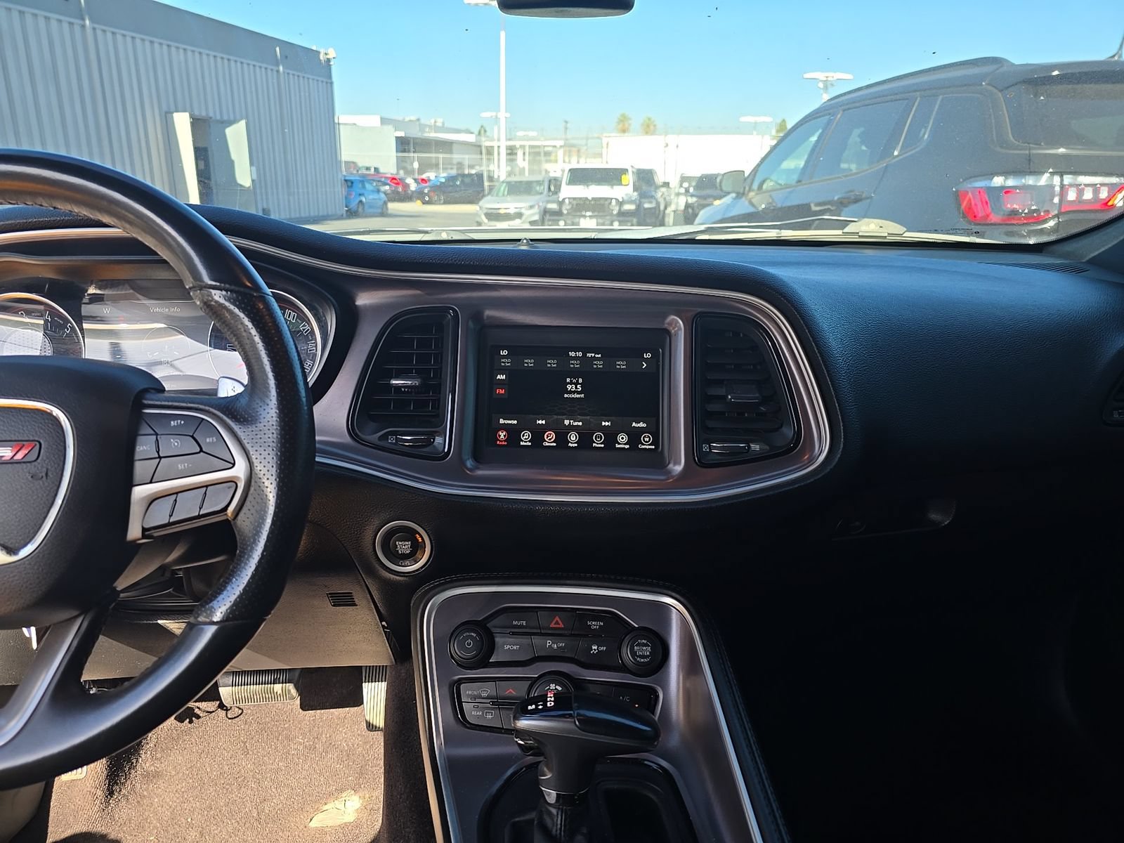 Used 2019 Dodge Challenger R/T RWD image 11