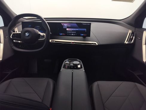 Certified 2024 BMW iX xDrive50 w/ Premium Package AWD/4WD image 11