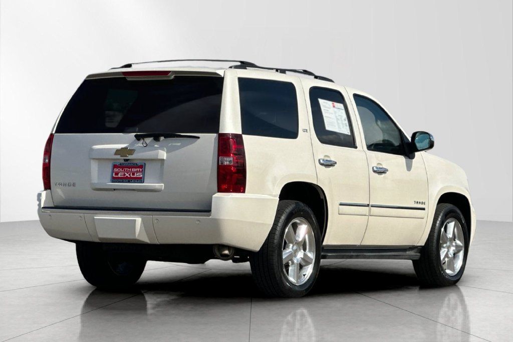 Used 2013 Chevrolet Tahoe LTZ RWD image 6