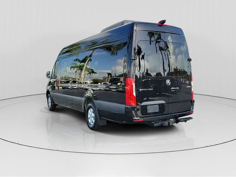 New 2025 Mercedes-Benz Sprinter 2500 image 4