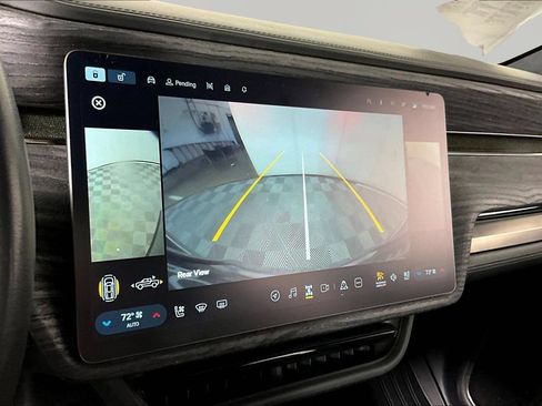 Used 2022 Rivian R1T Launch Edition AWD/4WD image 11