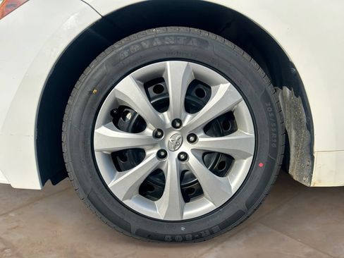 Used 2024 Toyota Corolla LE FWD image 14