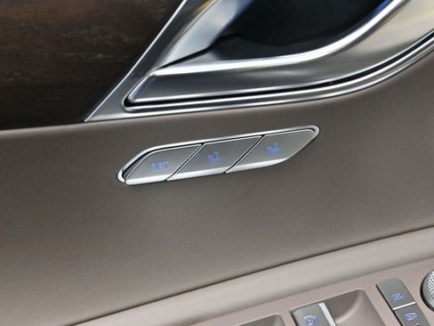 Used 2024 Genesis GV80 3.5T w/ Prestige Package image 10