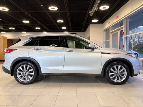 Used 2020 INFINITI QX50 Luxe AWD/4WD image 15