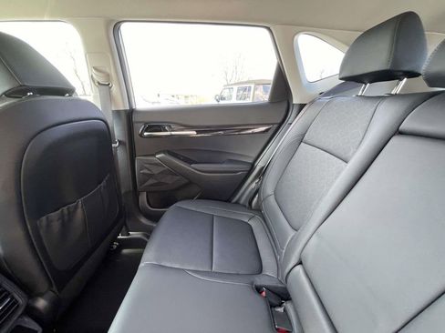 Used 2025 Kia Seltos SX image 24