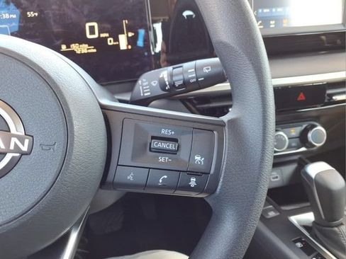 Used 2025 Nissan Kicks S AWD/4WD image 20