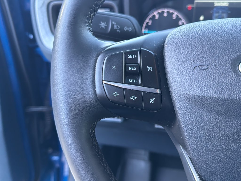 Used 2024 Ford Maverick XLT w/ XLT Luxury Package AWD/4WD image 18