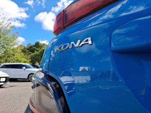 Certified 2023 Hyundai Kona Limited w/ Cargo Package image 30