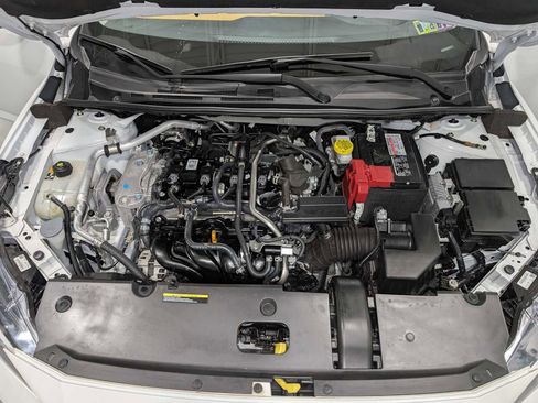 Used 2022 Nissan Sentra SV w/ SV Premium Package image 13