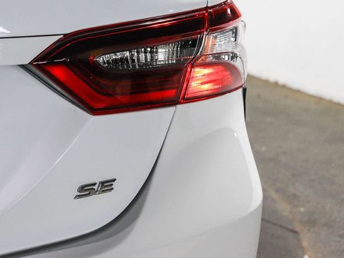 Certified 2024 Toyota Camry SE FWD image 11