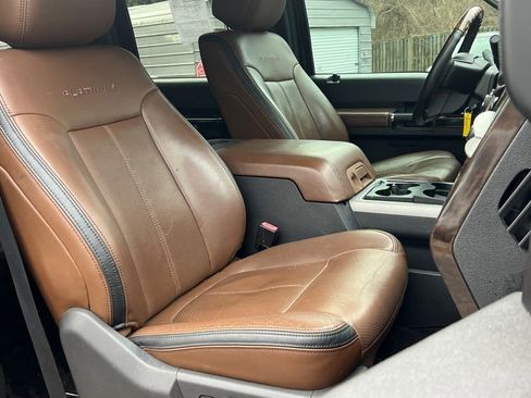 Used 2015 Ford F250 Platinum image 10