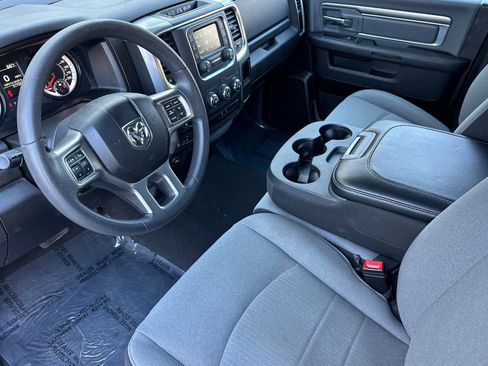 Used 2024 RAM 1500 Classic SLT image 10