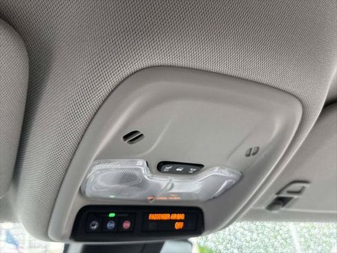 Used 2021 Buick Encore GX Preferred w/ Sport Touring Package FWD image 29