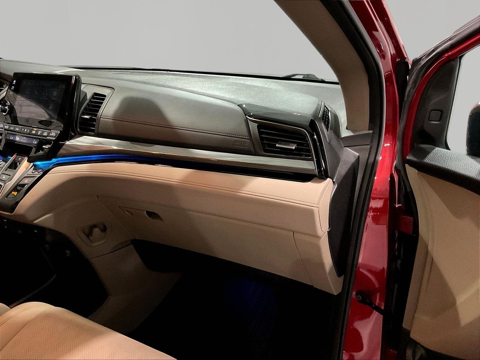 Used 2022 Honda Odyssey Elite image 27