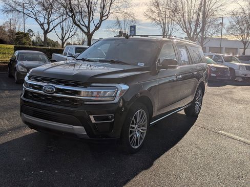 Used 2024 Ford Expedition Max Limited image 5