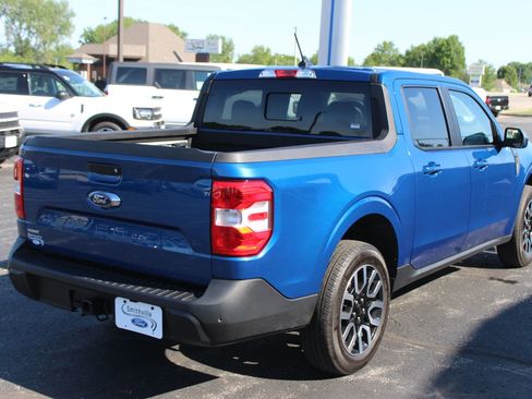 Used 2023 Ford Maverick Lariat w/ Lariat Luxury Package FWD image 8