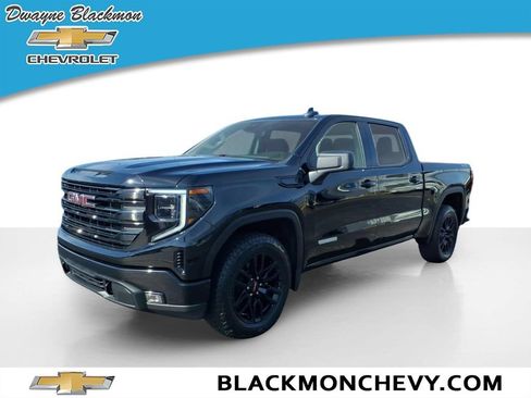 Used 2023 GMC Sierra 1500 Elevation AWD/4WD image 7