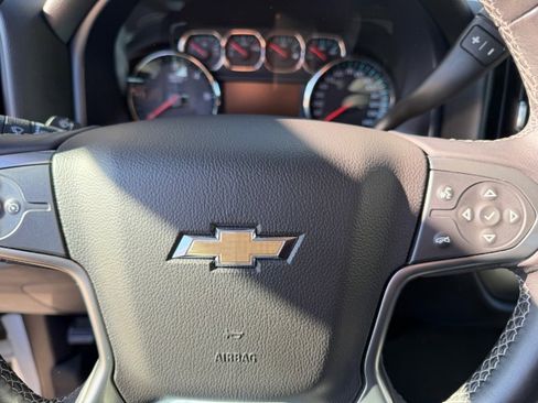 Used 2017 Chevrolet Silverado 1500 LT w/ All Star Edition image 3