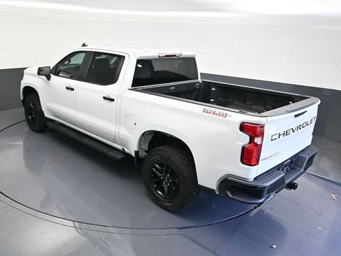 Used 2021 Chevrolet Silverado 1500 LT Trail Boss image 20