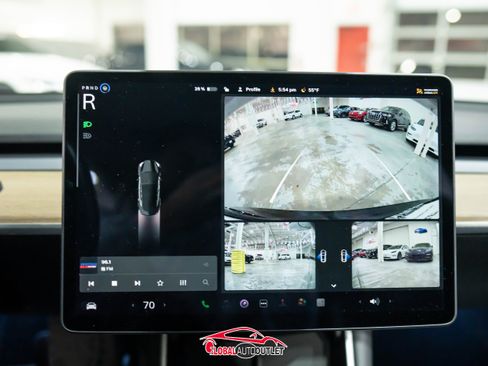 Used 2019 Tesla Model 3 Long Range image 29