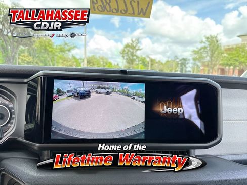 Used 2026 Jeep Wrangler Unlimited Sport AWD/4WD image 24