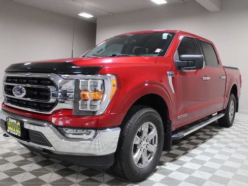 Used 2022 Ford F150 XLT w/ Equipment Group 302A High AWD/4WD image 4