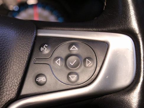 Used 2019 GMC Yukon XL SLT image 26