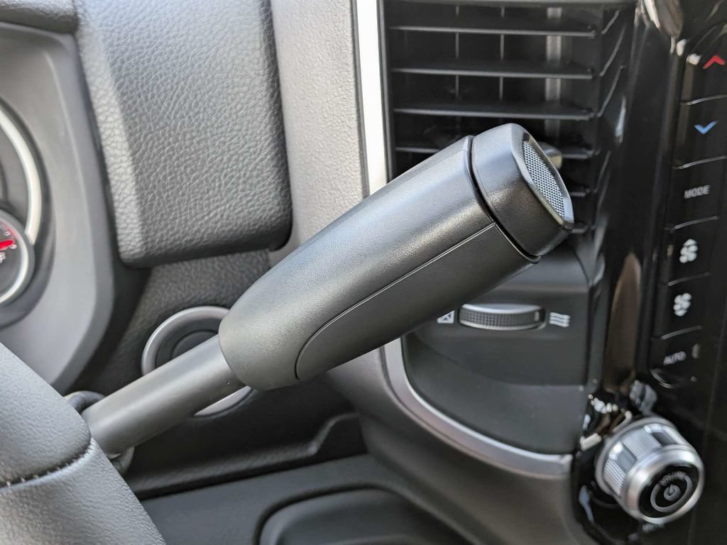 New 2026 RAM 2500 Big Horn AWD/4WD image 27