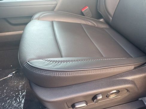 New 2025 GMC Sierra 2500 Denali w/ Denali Reserve Package image 14