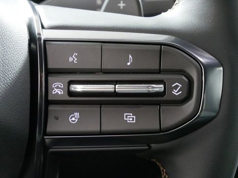 New 2026 GMC Terrain AT4 w/ Convenience Package III image 22