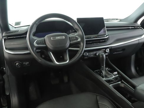 Used 2022 Jeep Compass High Altitude AWD/4WD image 2