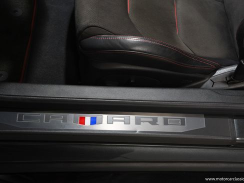 Used 2017 Chevrolet Camaro ZL1 RWD image 34