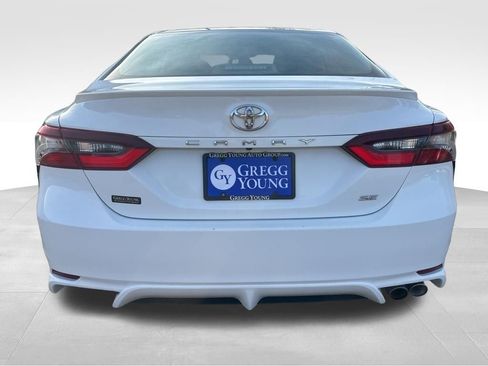Used 2024 Toyota Camry SE FWD image 5