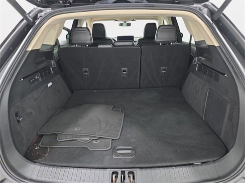 Used 2022 Lincoln Nautilus Standard image 31