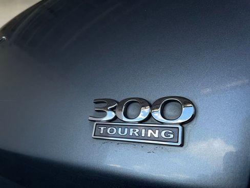 Used 2007 Chrysler 300 Touring image 9