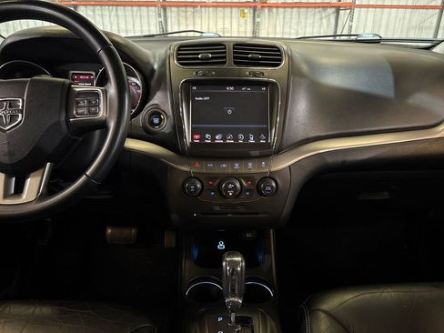 Used 2018 Dodge Journey Crossroad AWD/4WD image 17